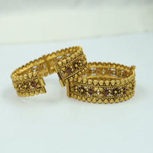 Antique Gold Finish Bangles/Kada 10199-28