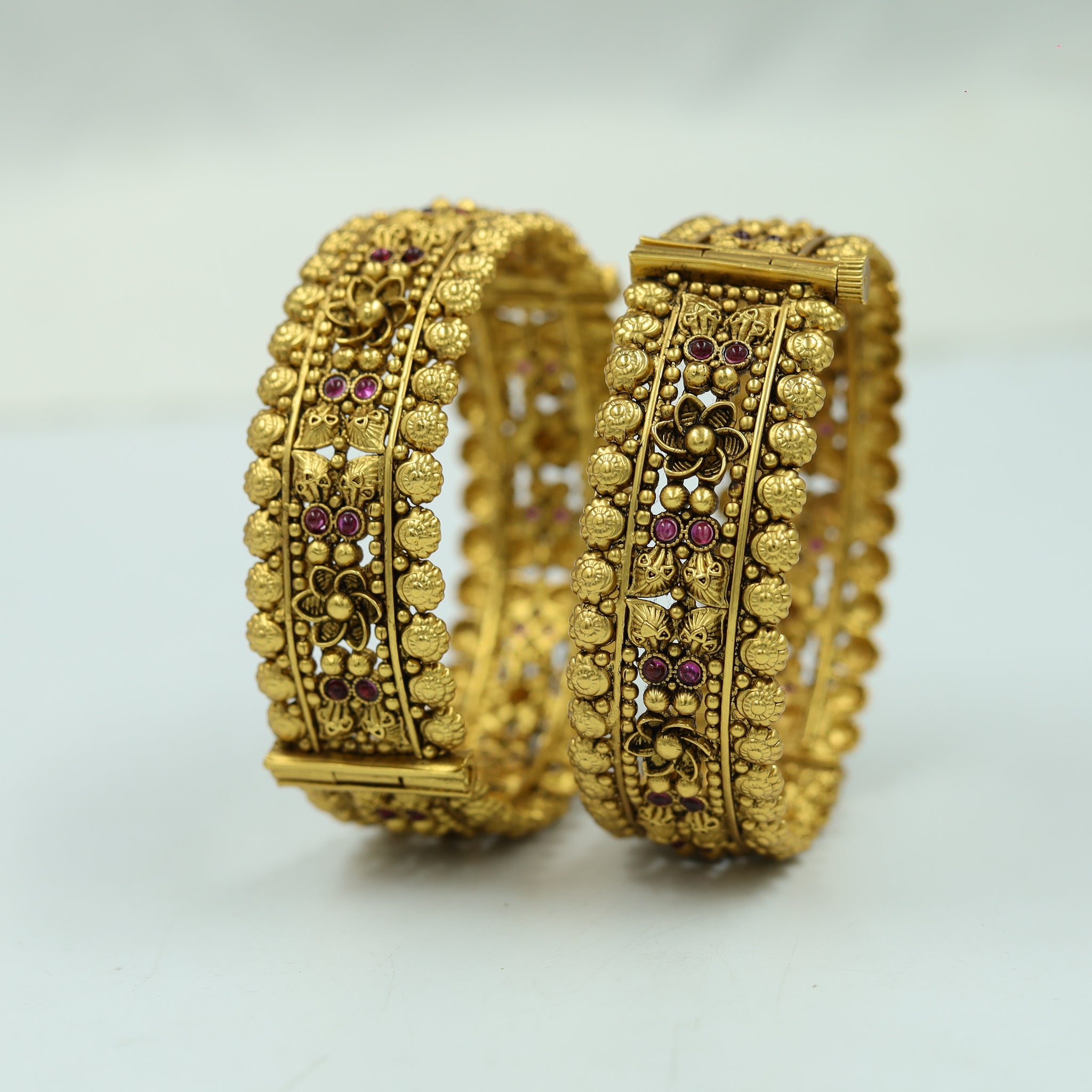 Antique Gold Finish Bangles/Kada 10199-28