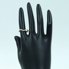 Pure Silver 925 Hallmarked Ring 5359-22