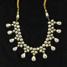 Round Neck Kundan Necklace Set 13043-34