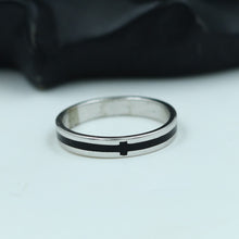 Pure Silver 925 Hallmarked  Ring 8421-3479