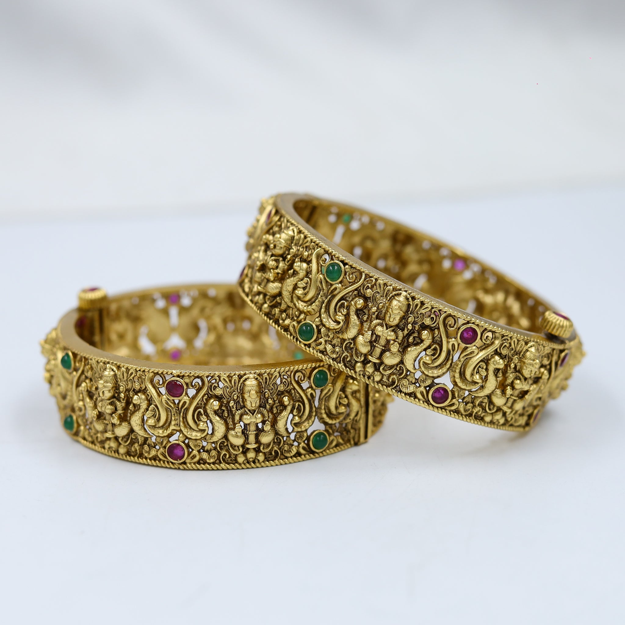 Antique Gold Finish Temple Bangles/Kada 10209-28