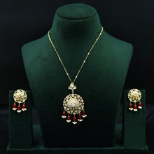 Medium Kundan Pendant Set 12935-31
