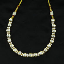 Round Neck Kundan Necklace Set 12916-31