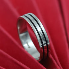 Pure Silver 925 Hallmarked Ring 14983-2125