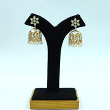 Jhumki Kundan Earring 17496-27