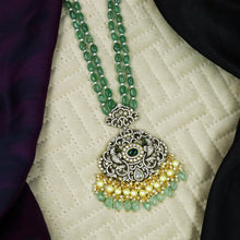 Antique Gold Plated Kundan Pendant Set 13343-21