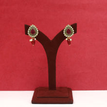 Stylish Light Weight Polki Earring 17717-21