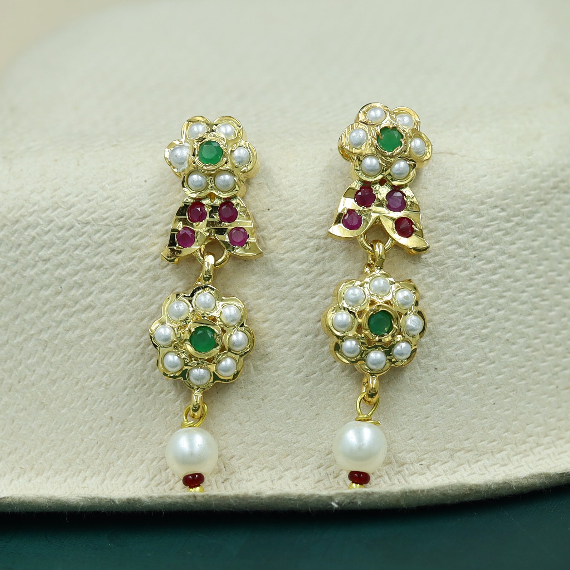 Round Neck Jadau Necklace Set 11537-65