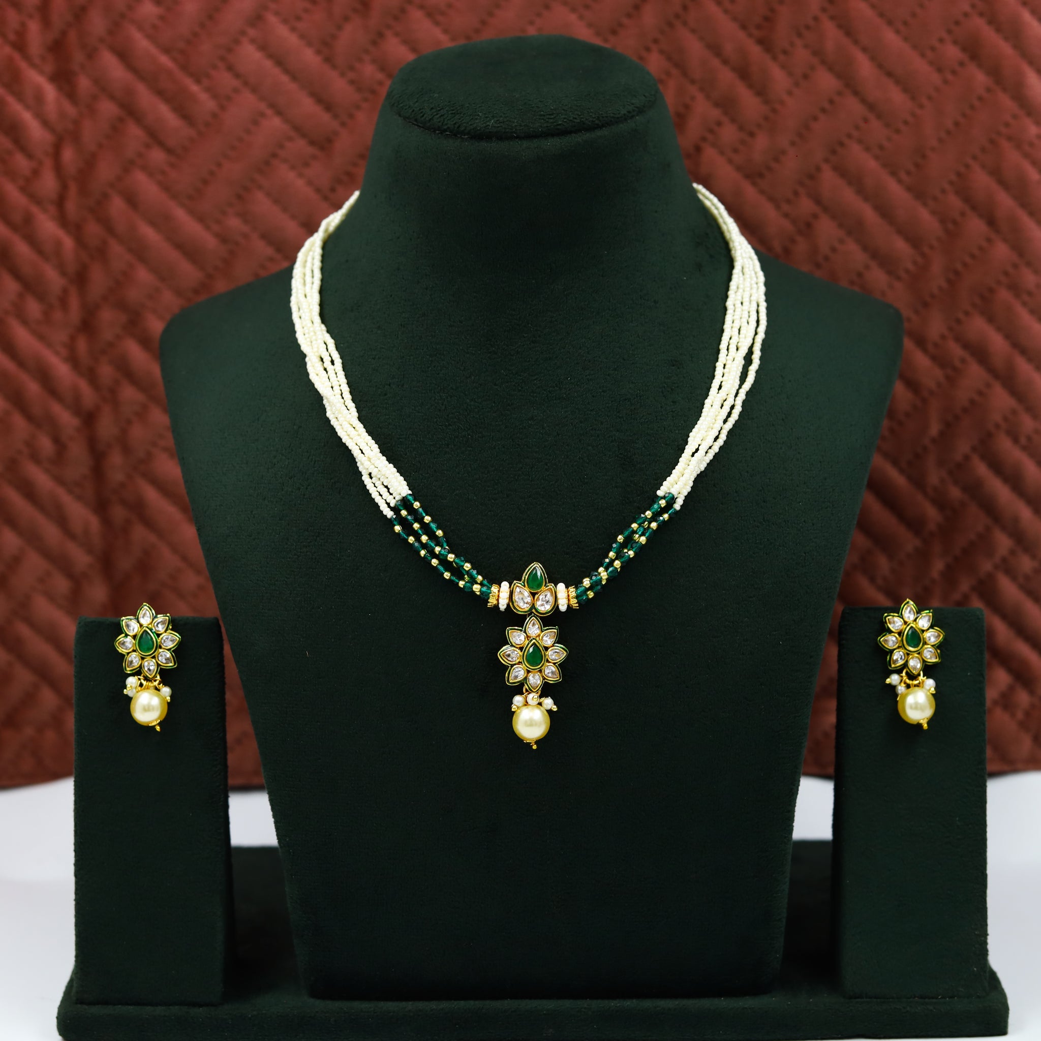 Round Neck Polki Necklace Set 13321-21