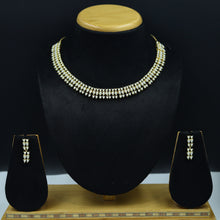 Round Neck Jadau Necklace Set 11541-65