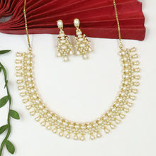 Round Neck Jadau Necklace Set 19952-48
