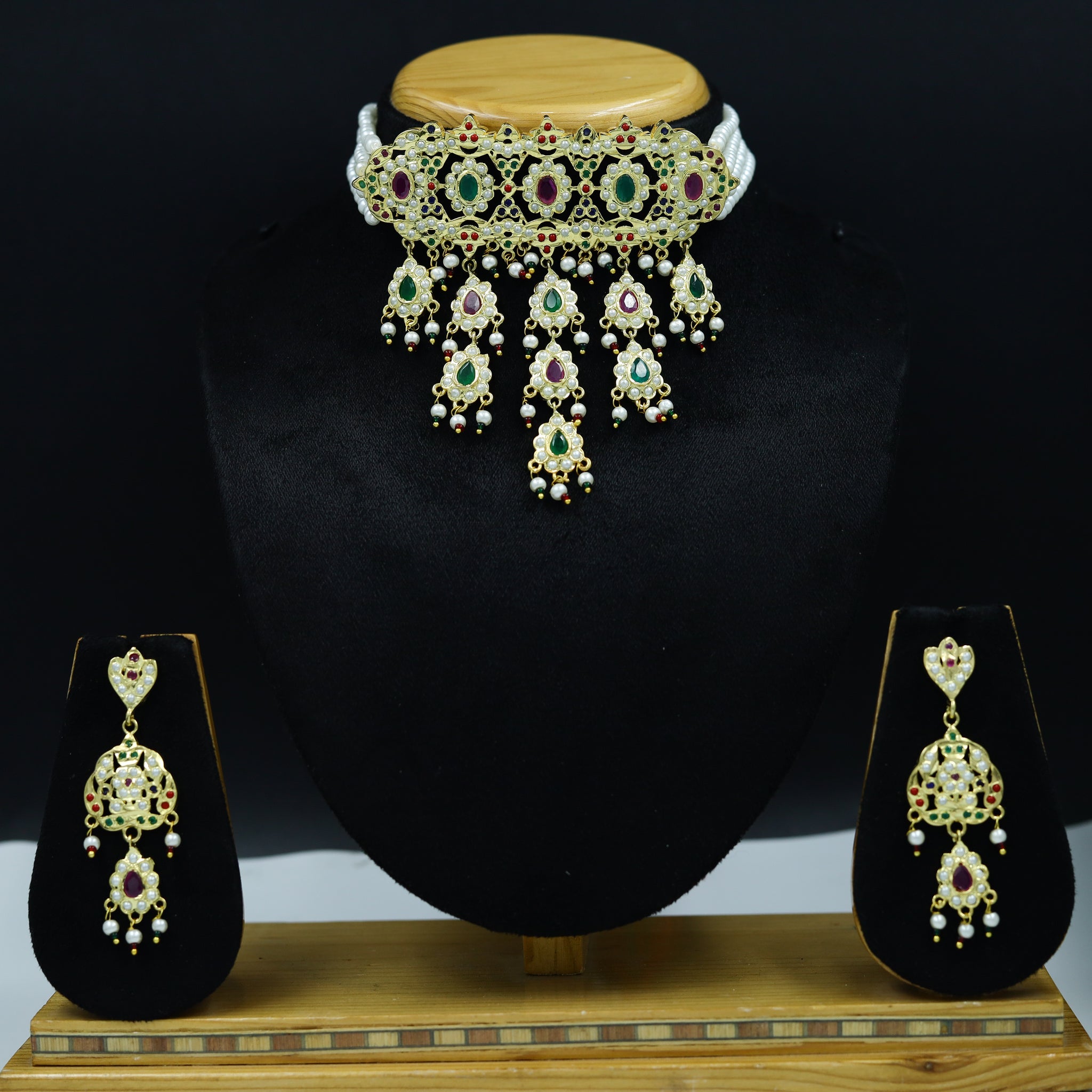 Choker Jadau Necklace Set 11525-65