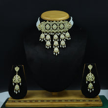 Choker Jadau Necklace Set 11525-65
