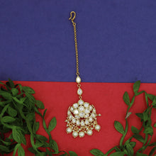 Gold Maang Tikka 15713-28