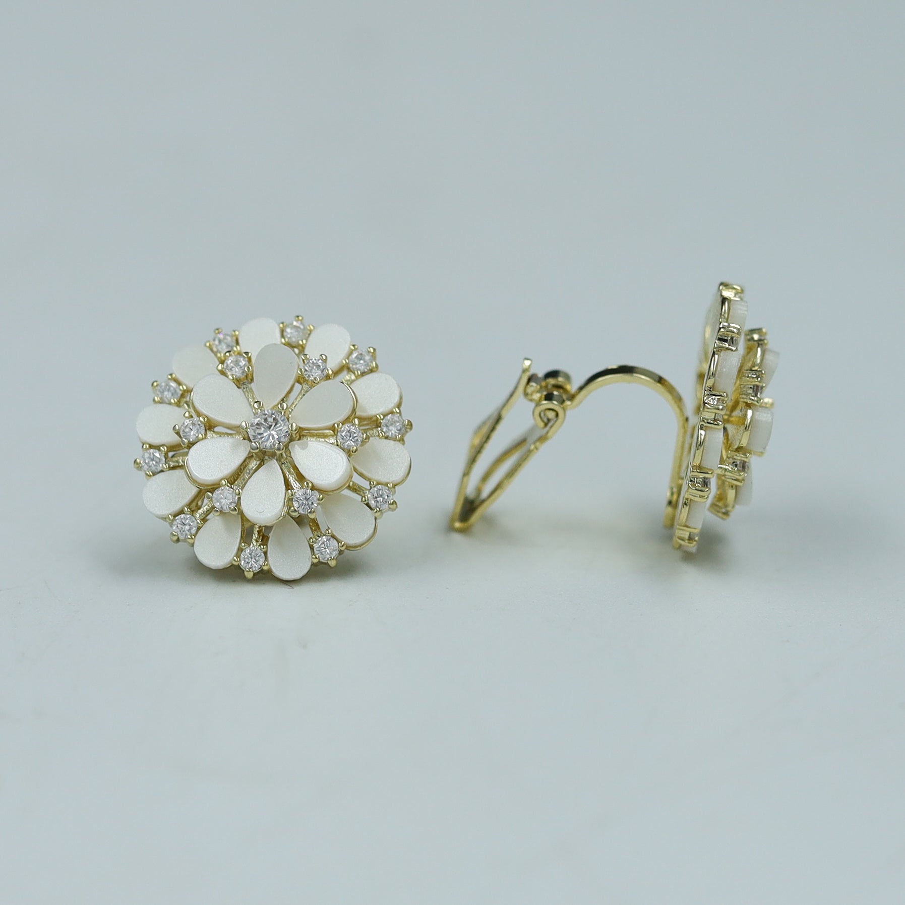 Clip On Fashion Earring 4940-33
