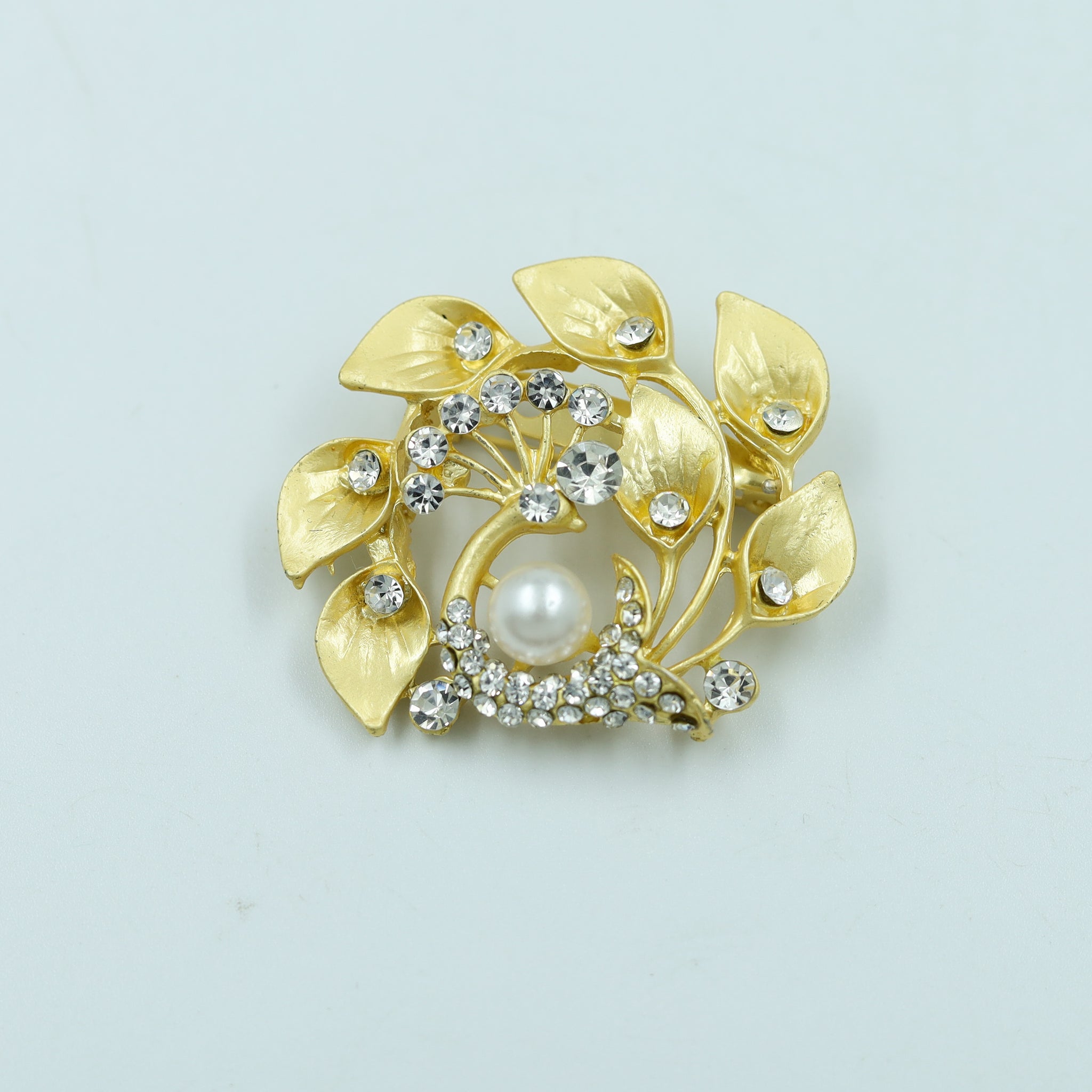 Gold Saree Pin/Brooch
