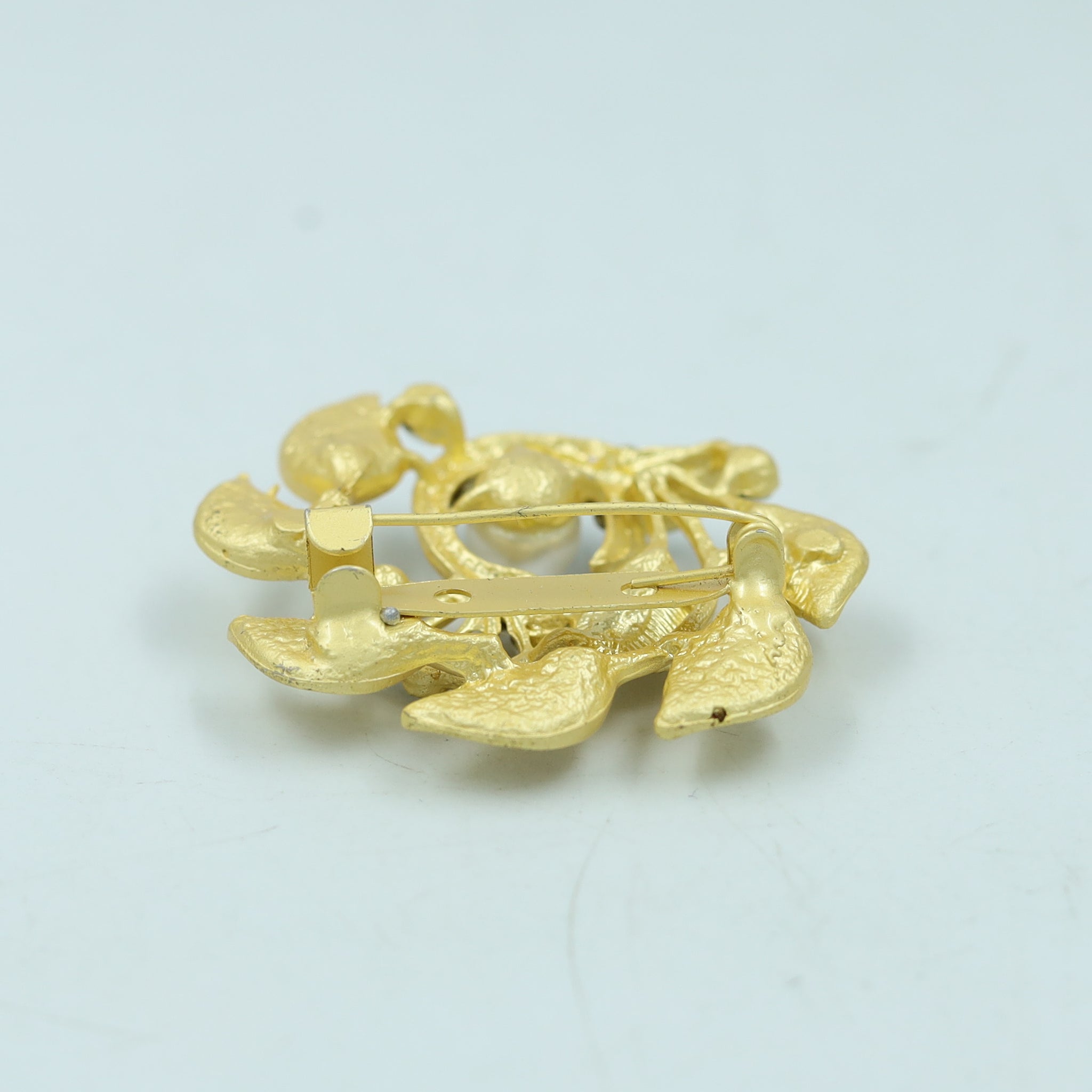 Gold Saree Pin/Brooch