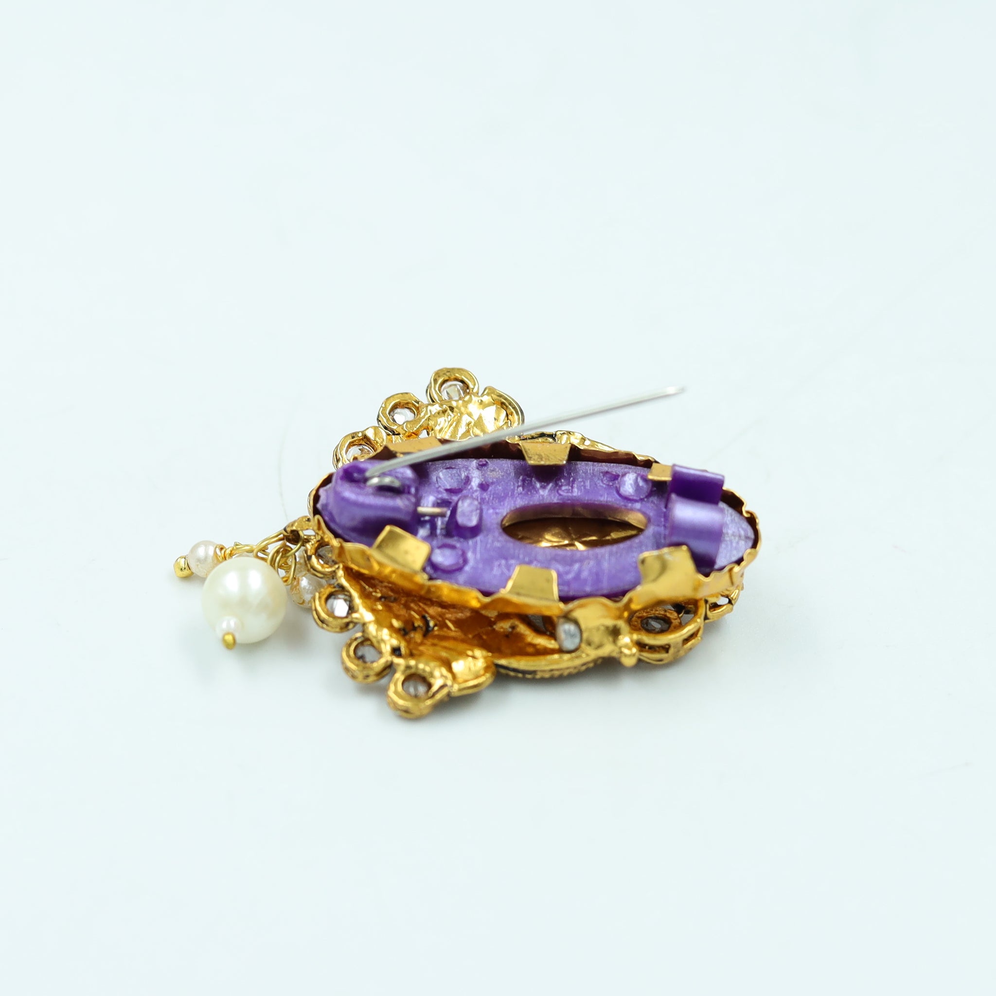 Gold Saree Pin/Brooch