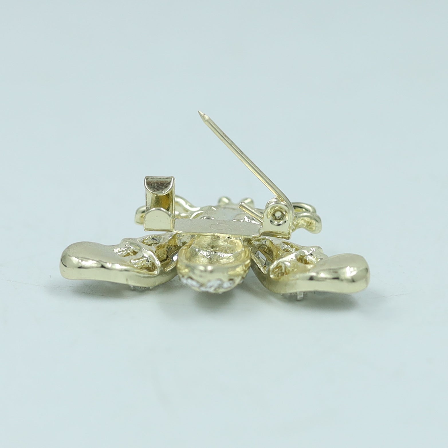 Gold Saree Pin/Brooch