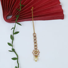 Pink Maang Tikka