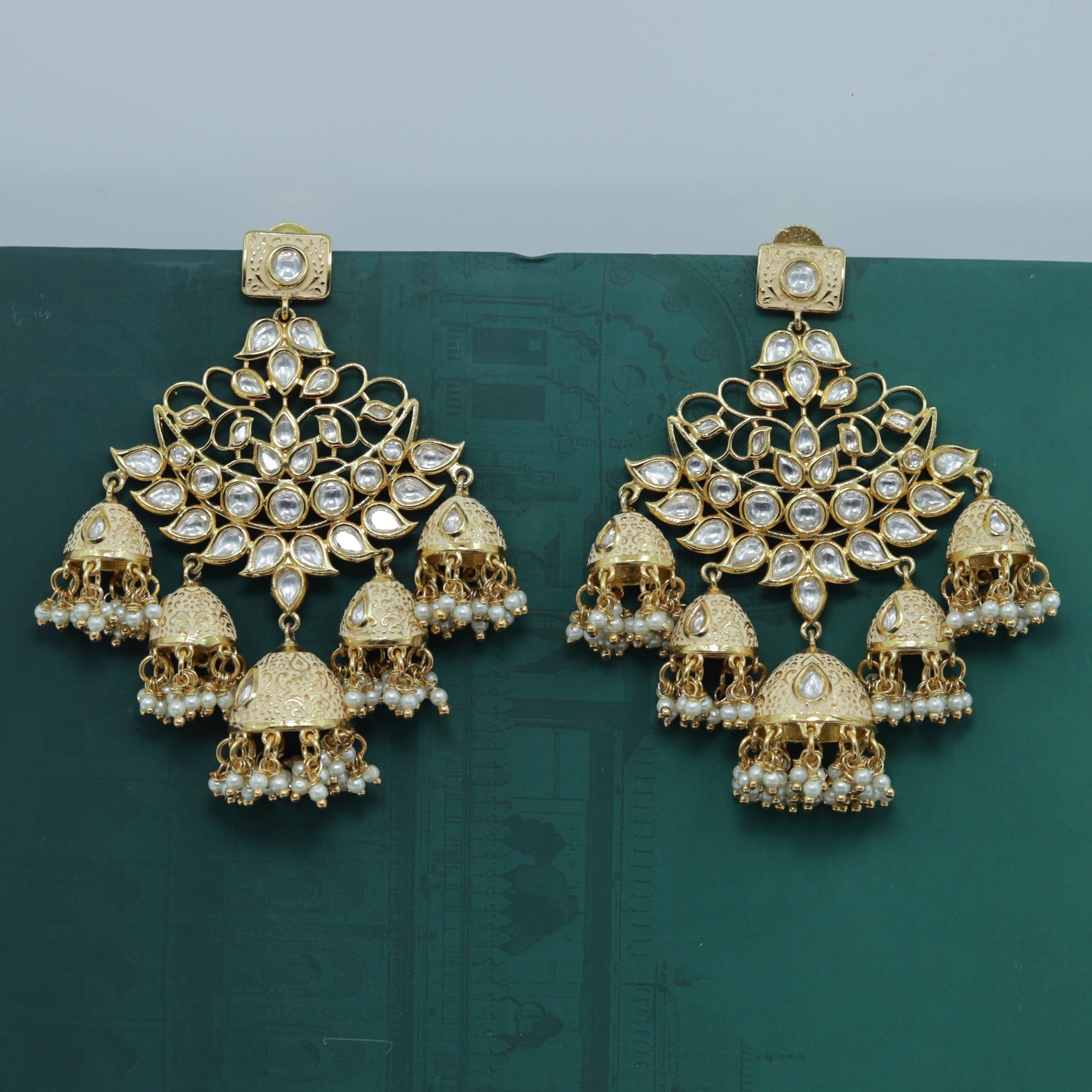 White Kundan Earring 6384-1605 - Dazzles Jewellery
