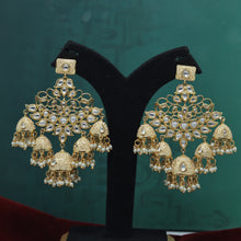 White Kundan Earring 6384-1605 - Dazzles Jewellery