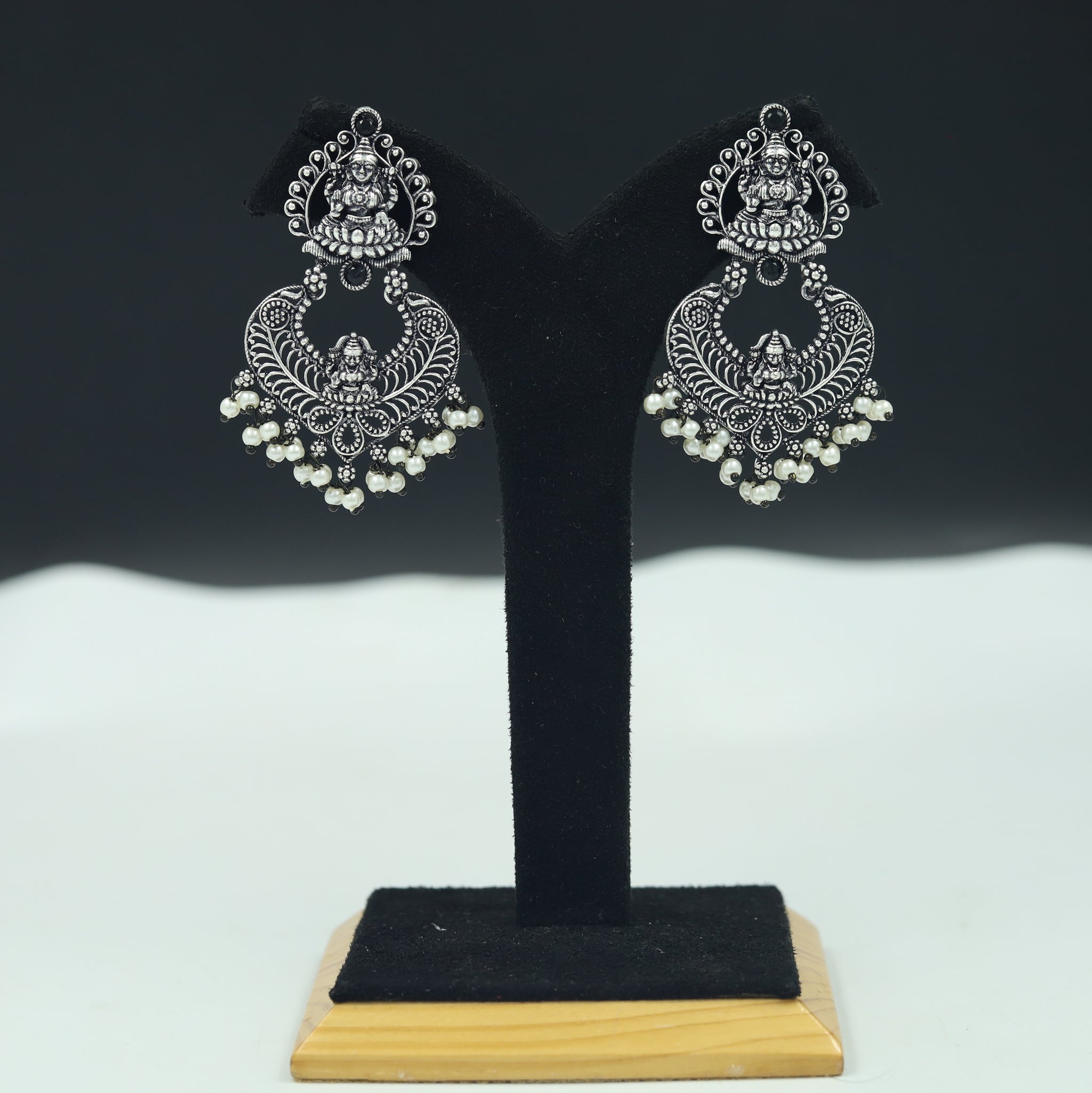 Chandbali Temple Earring 11595-81
