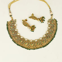 Green Antique Gold Finish Necklace Set