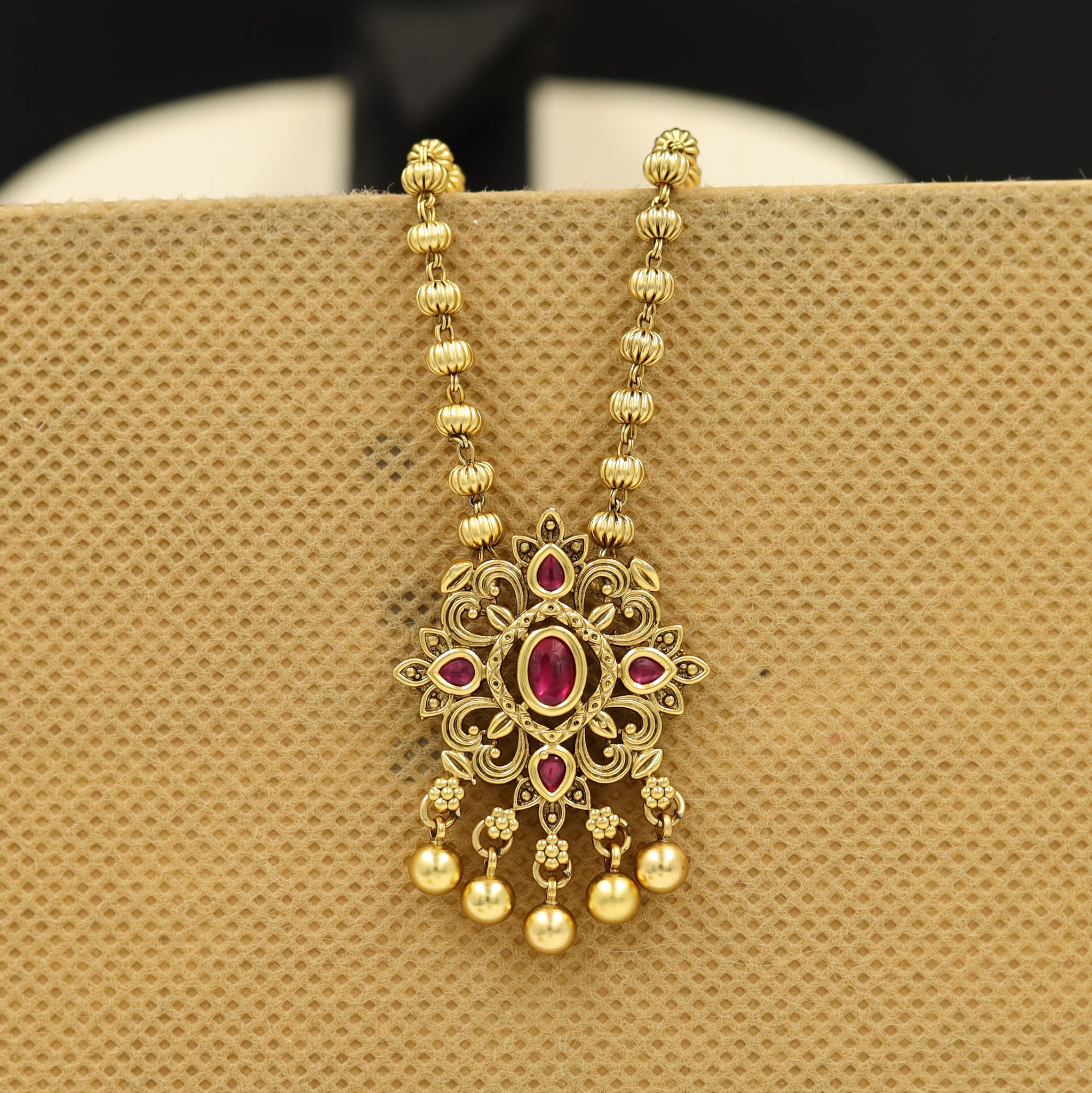Medium Antique Pendant Set 11247-1