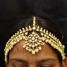Kundan White Mathapatti 14374-1464