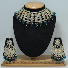 Choker Kundan Necklace Set 6922-28