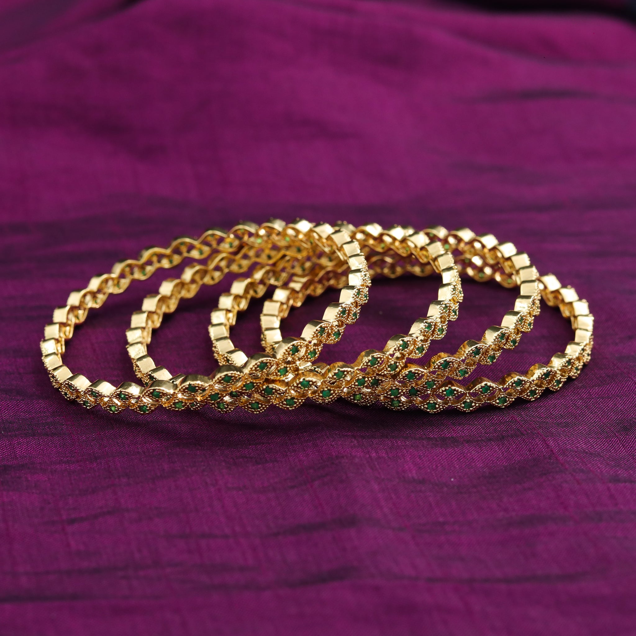 Antique Gold Finish Bangles/Kada 7126-1
