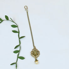Gold Maang Tikka