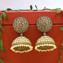 Antique Gold Look Earring 17953-5135