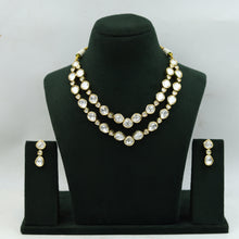 Round Neck Kundan Layering Necklace Set 15198-68