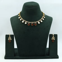 Round Neck Kundan Necklace Set 15195-68