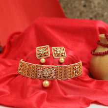 Gold Kundan Necklace Set 12635-9155