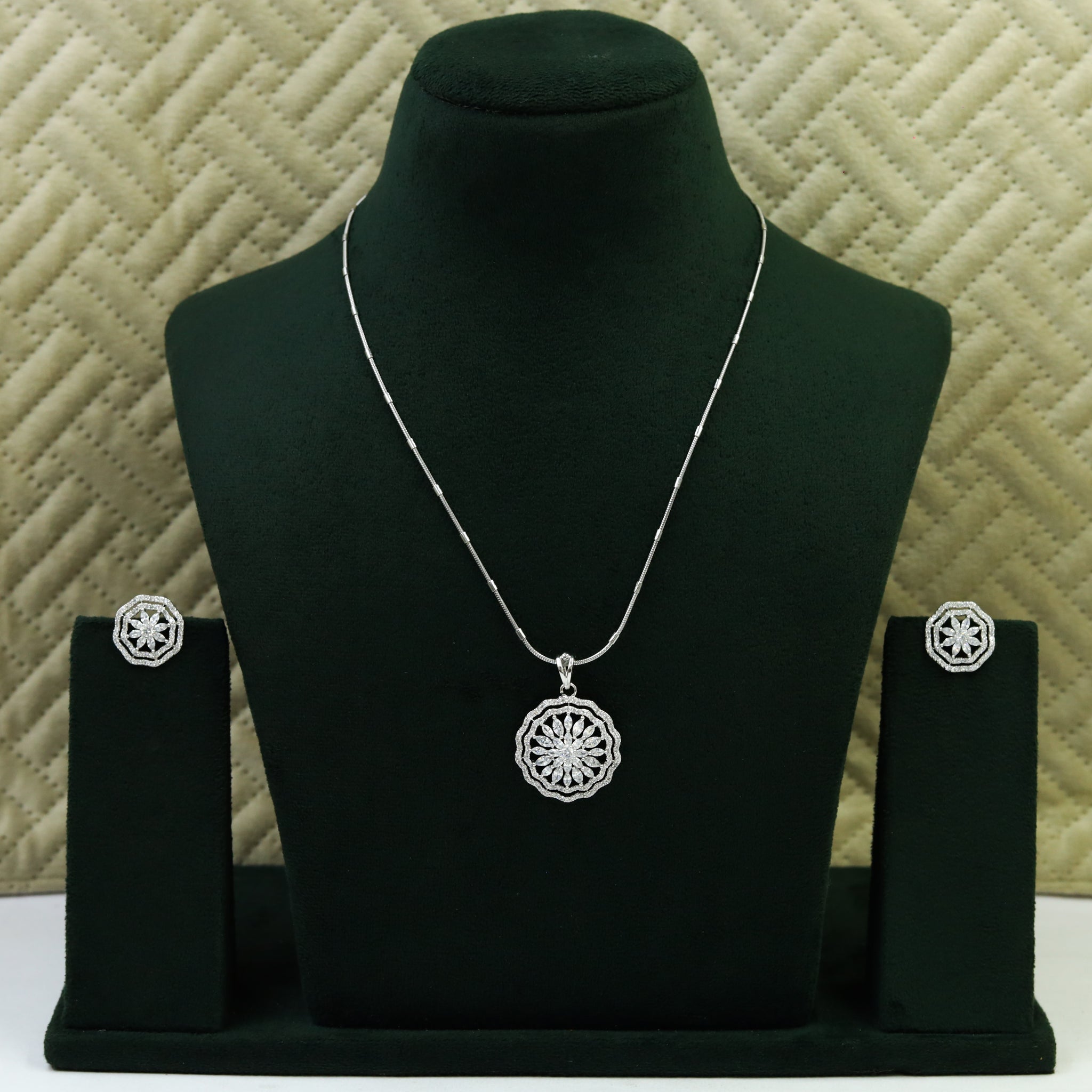 Silver Zircon/AD Pendant Set 8932-3070