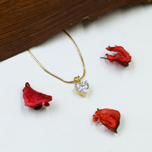 Solitaire Pendant Set Zircon/AD 8652-08