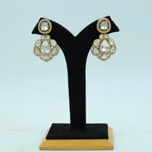 Round Neck Moissanite Kundan Necklace Set 16043-87