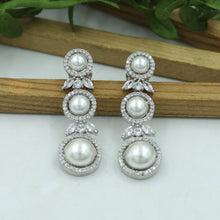 Round Neck Pearl Zircon/AD Necklace Set 16582-31