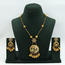 Antique Gold Plated Pendant Set 15199-68