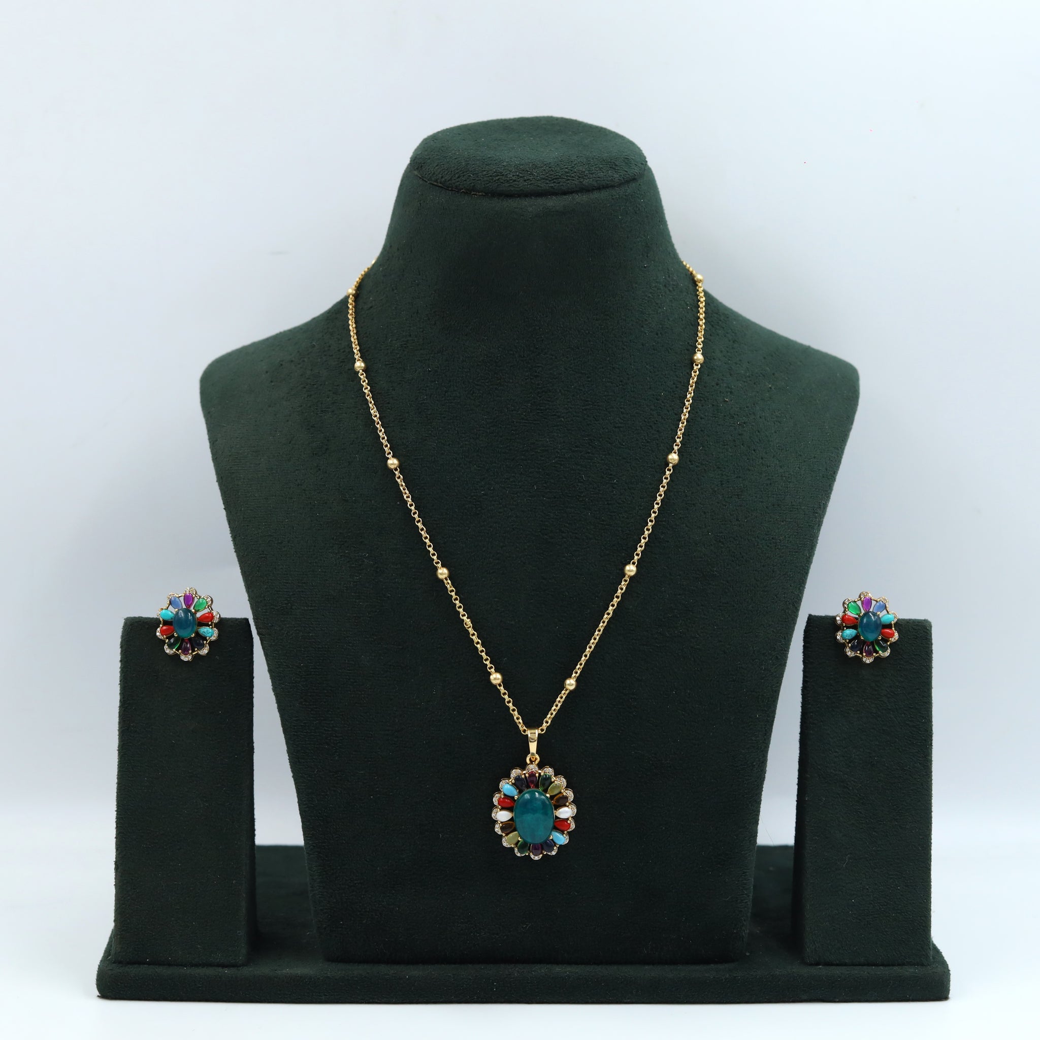 Sabyasachi Inspired Moissanite Light Kundan Pendant Set 16804-87