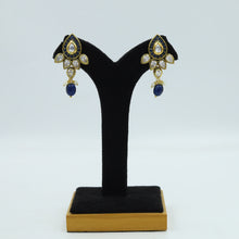 Round Neck Polki Necklace Set 10988-21