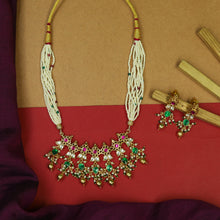 Choker Kundan Necklace Set 16121-56