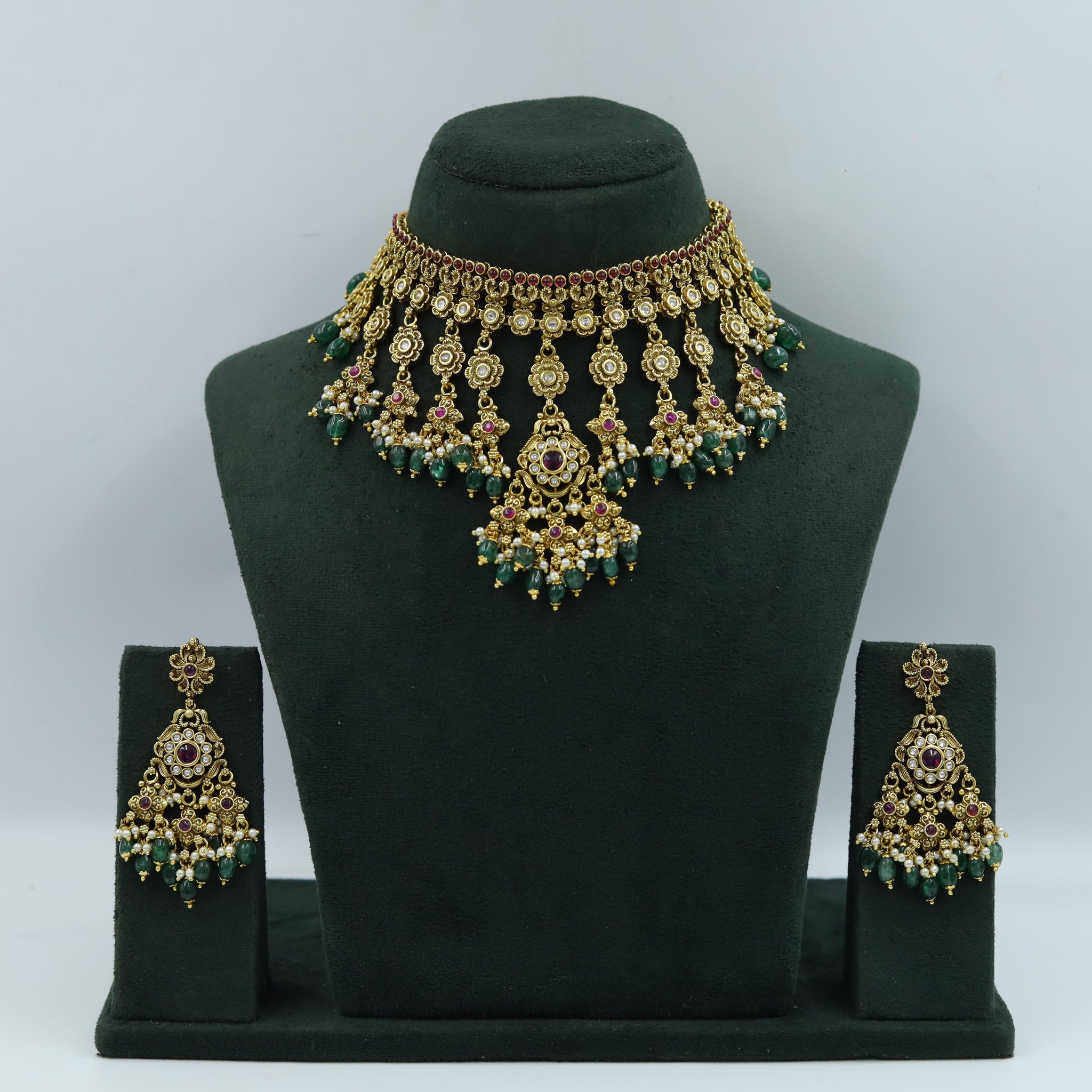 Choker Antique Gold Plated Necklace Set 16705-28