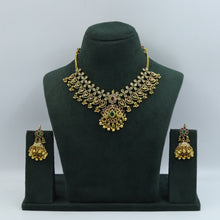 Round Neck Antique Gold Plated Necklace Set 16710-28