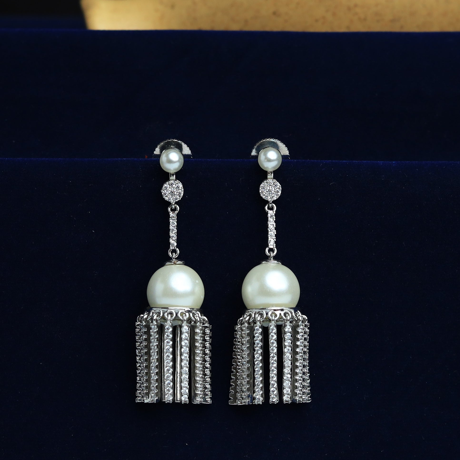 Stylish Zircon/AD Earring 16009-3156