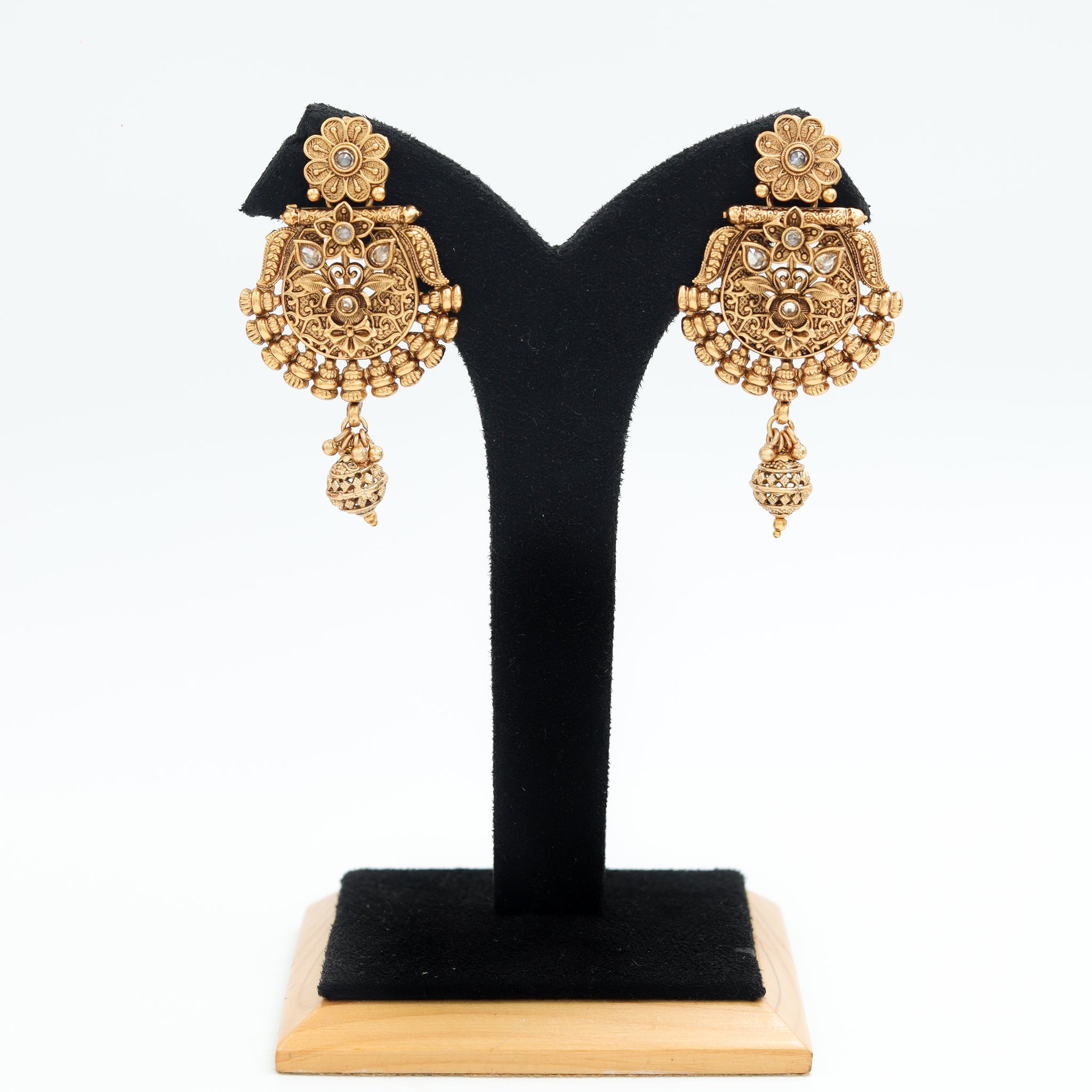 Antique Gold Plated Round Neck Necklace Set 10018-28